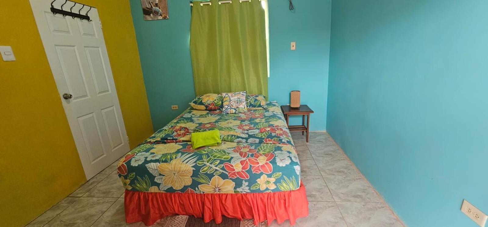 Fish Tobago Guesthouse Or Joy And Brandon Guesthouse Buccoo Номер фото