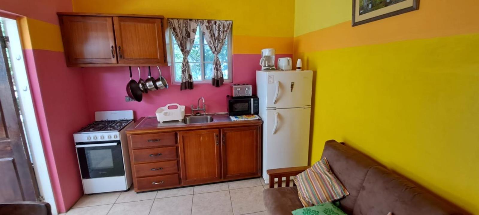 Fish Tobago Guesthouse Or Joy And Brandon Guesthouse Buccoo Экстерьер фото